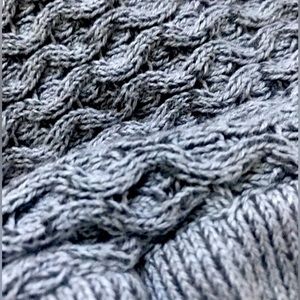 Carbon size small hoodie sweater thickly knitted oversized